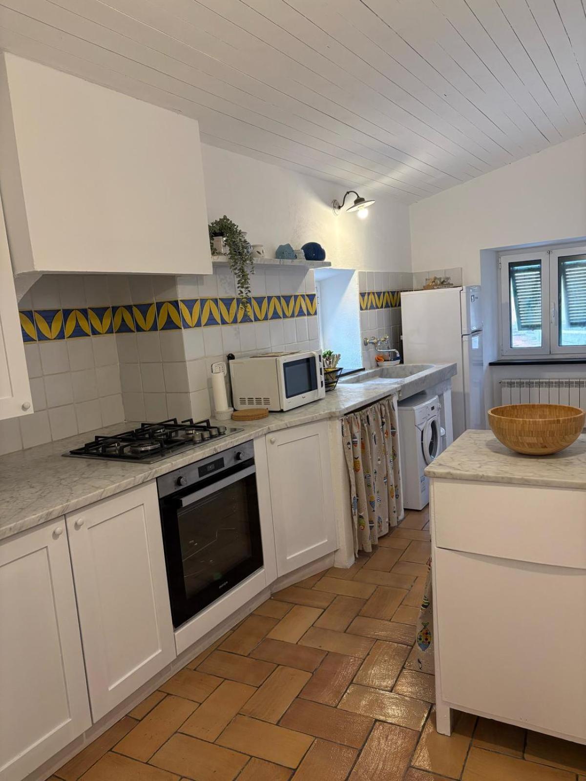 Casa Sulla Spiaggia Di Boccadasse Генуя Экстерьер фото